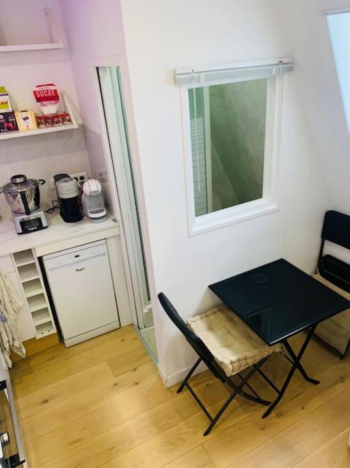 Studio Cosy Au Coeur De Париж Екстер'єр фото